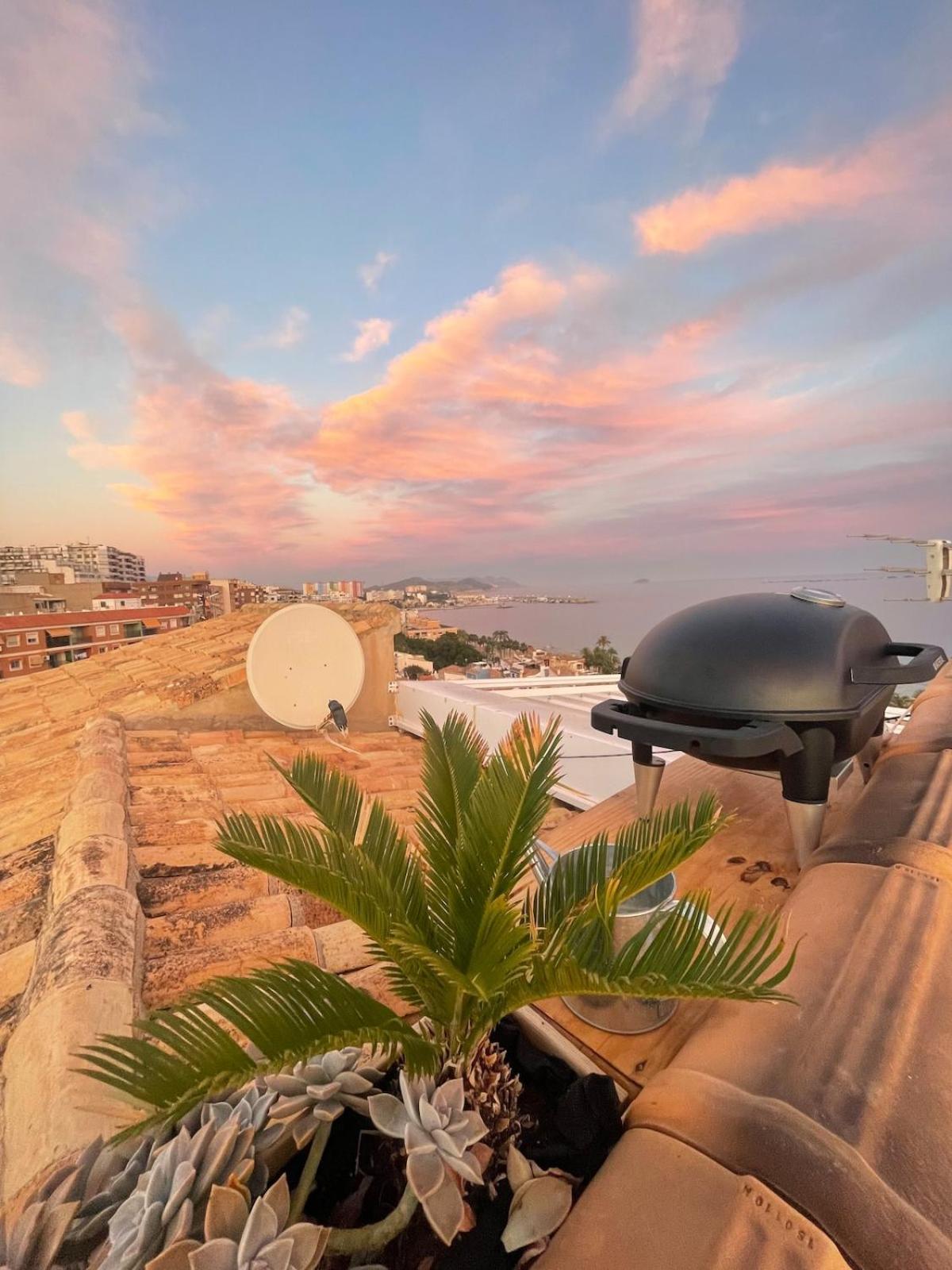 Oldtown Family House With Amazing Terrace - 3 Minutes From Beach! Villajoyosa Buitenkant foto